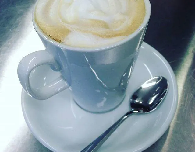 Bed & Breakfast Lynch's On The Pier